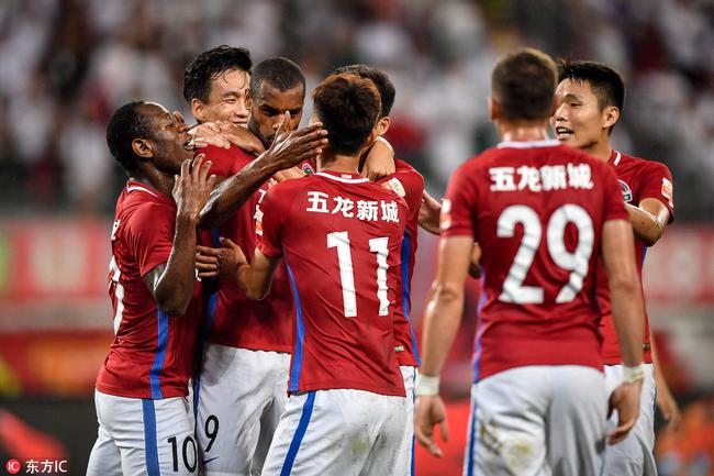 包含河南建业客场扭转局面取得关键胜利的词条