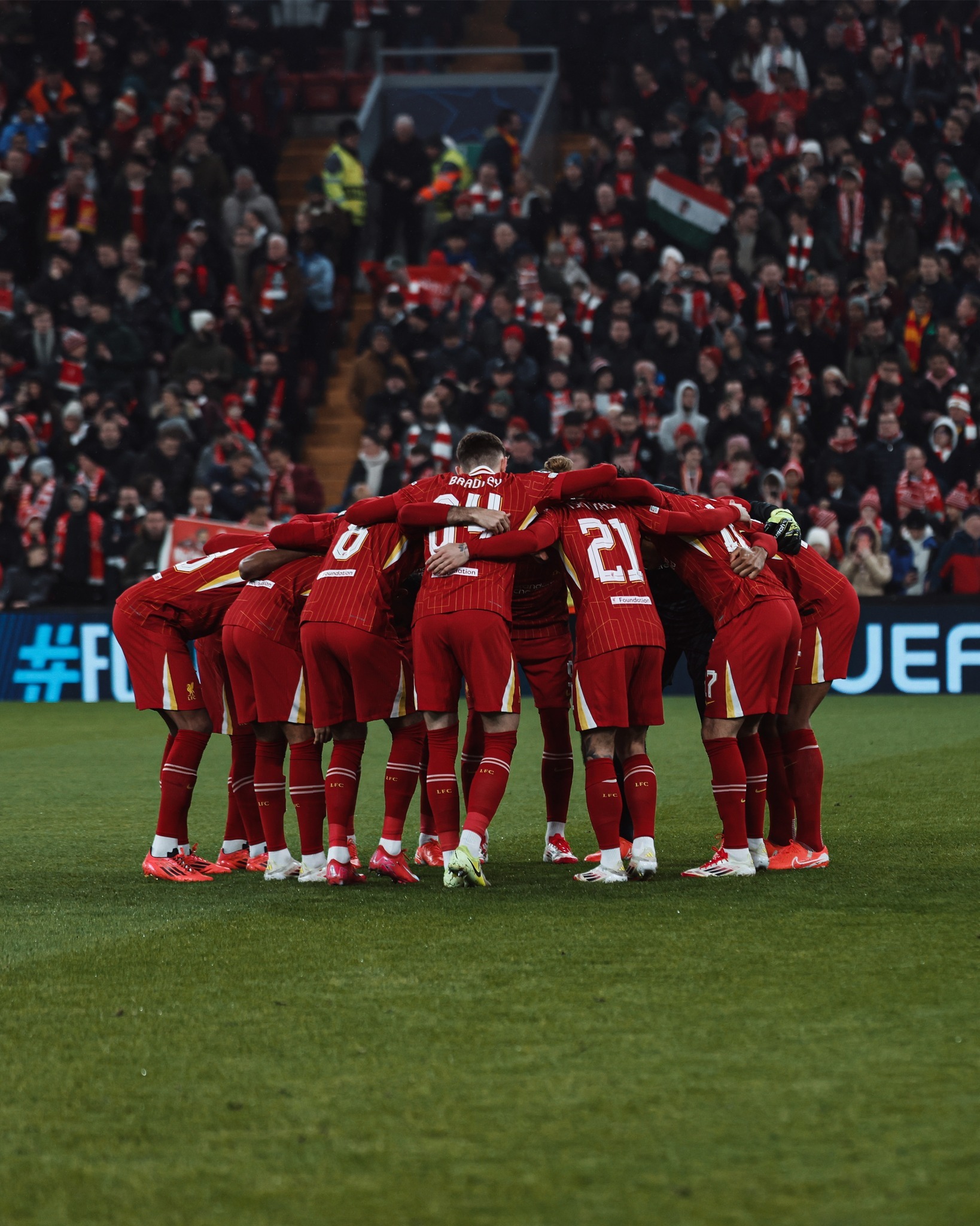 关于遇强敌利物浦实力遭遇考验欧冠四强梦想濒临的信息