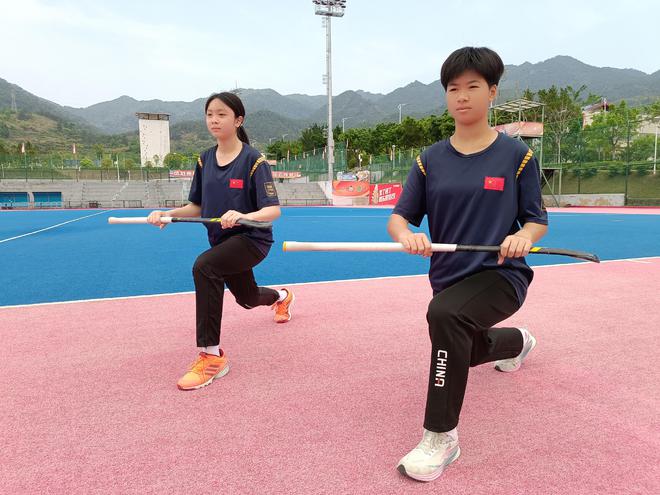 运动员们在实战中展现出顶尖水平的竞技技巧