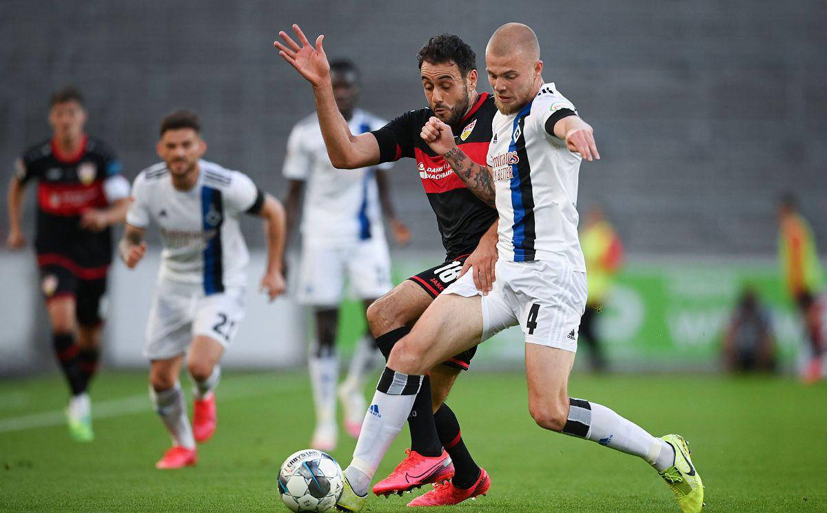 关于弗赖堡与云达不莱梅激烈交锋的信息