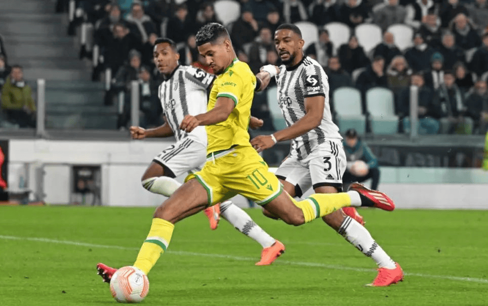 关于雷恩球队士气高涨,战胜竞争对手的信息 关于雷恩球队士气高涨,战胜竞争对手的信息