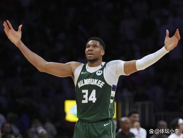 包含雄鹿扫湖人！字母哥全面发威的词条