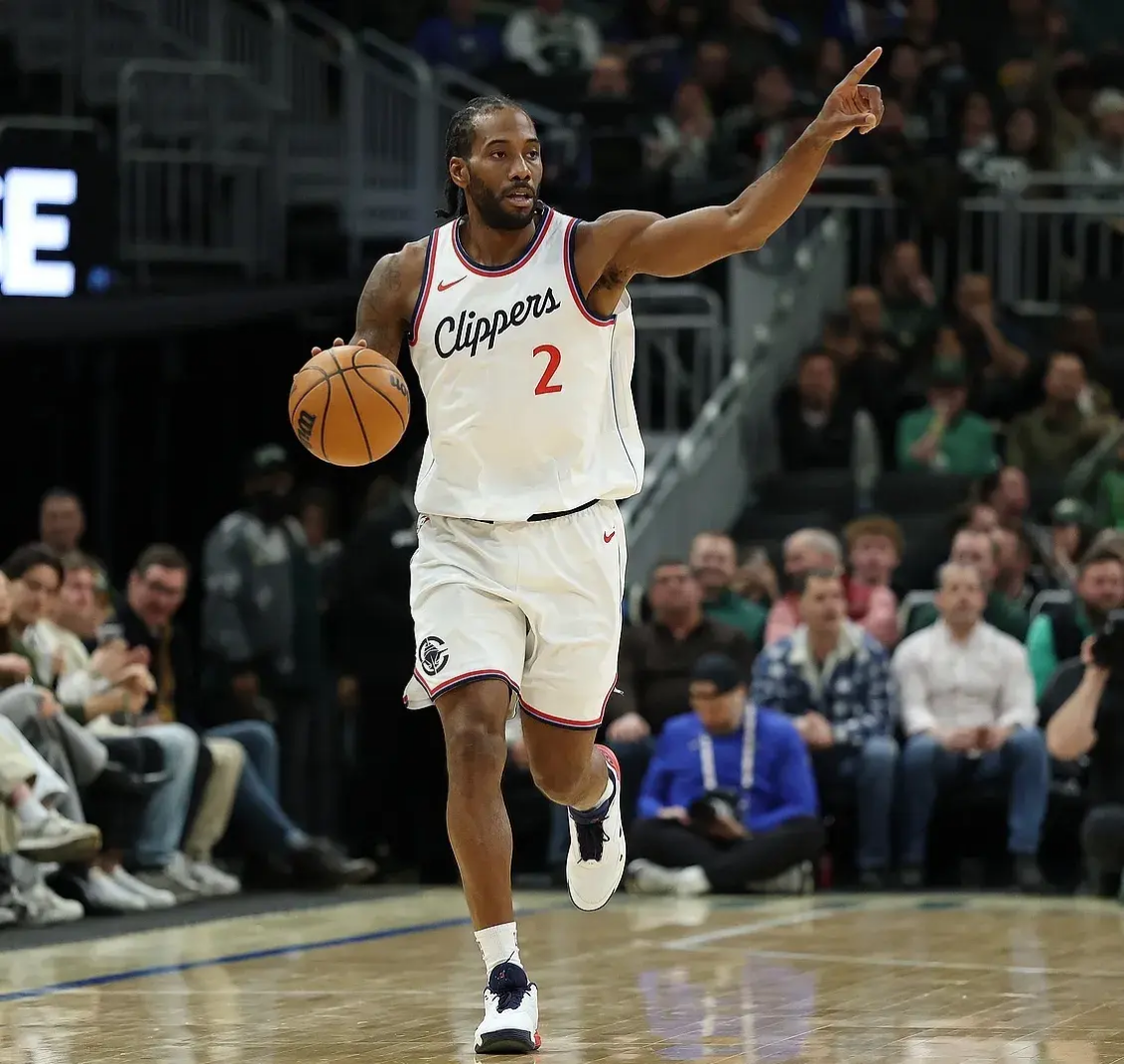 尼克斯血洗雄鹿B队,伦纳德绝境逆转的简单介绍 尼克斯血洗雄鹿B队,伦纳德绝境逆转的简单介绍