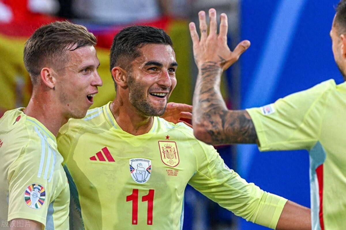 克罗地亚轻取秘鲁,阿尔巴惊艳世界的简单介绍 克罗地亚轻取秘鲁,阿尔巴惊艳世界的简单介绍