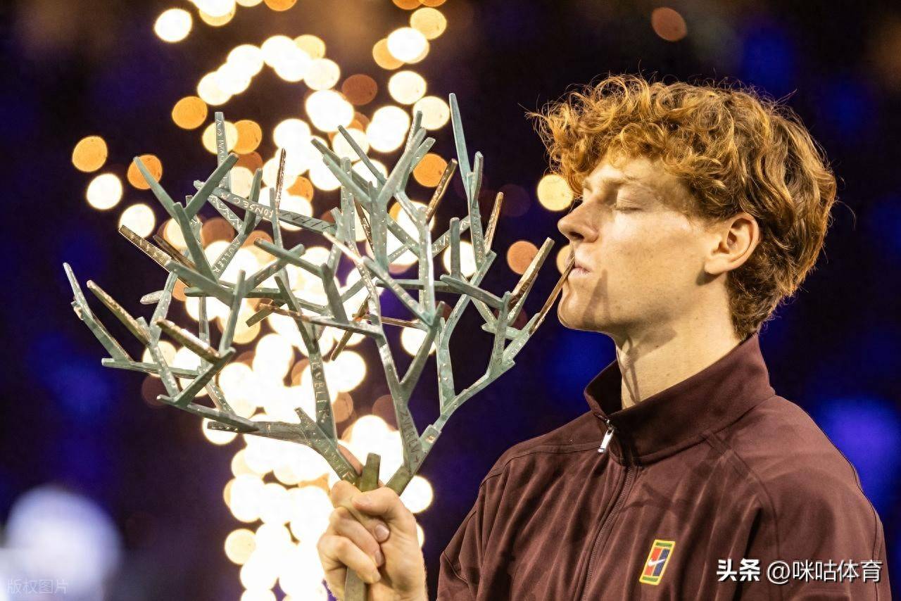 联合杯翻盘蒙特卡洛大师赛，辛纳带队取胜