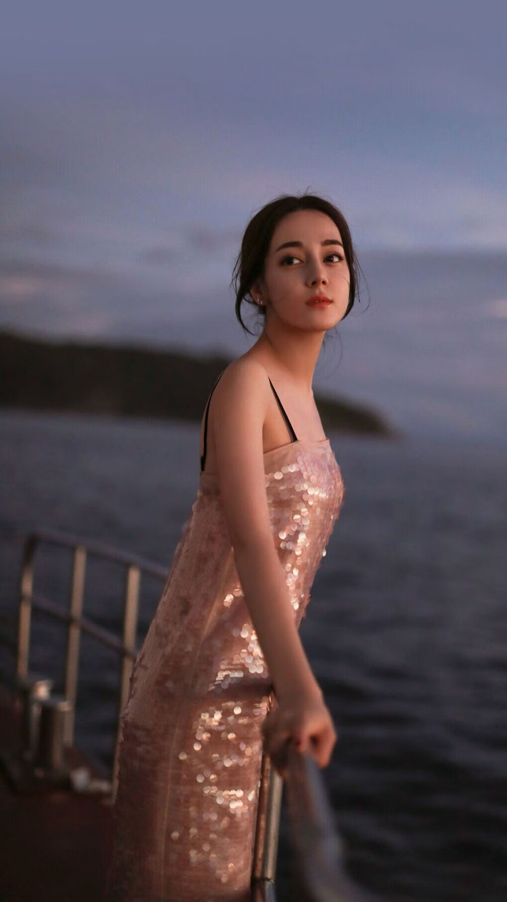 锡安惊雷劈开质疑，绿军铁骑踏碎森林狼，个人英雄与团队霸权的篮球启示录