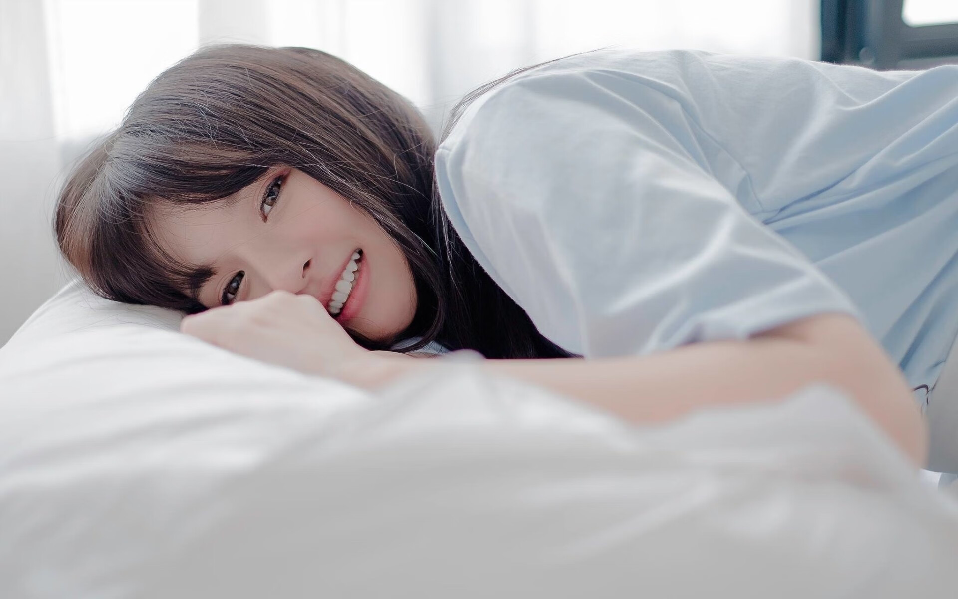 德布劳内扛起全队与北欧风暴，个人英雄与集体铁壁的双面传奇