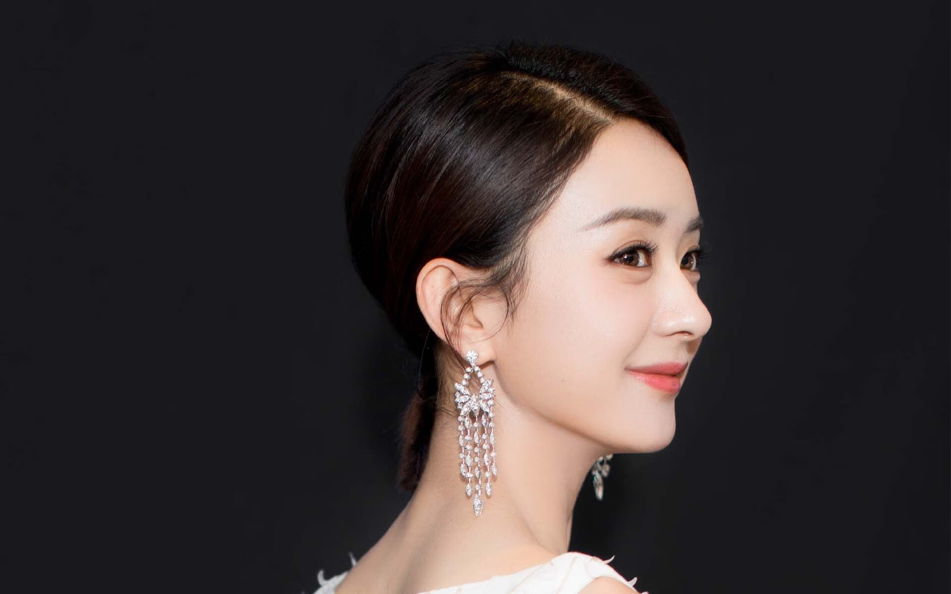 奥亚尔萨瓦尔，美加墨寒夜中，那位为大场面而生的孤勇者