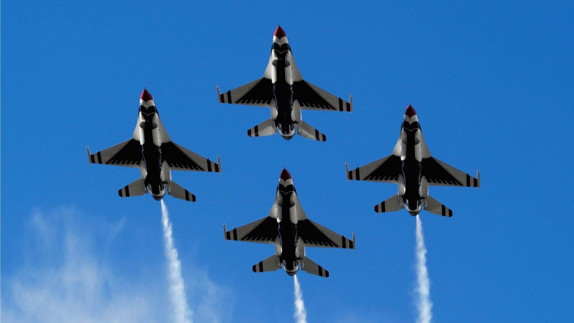 钢铁之躯与数据之翼，奥运周期关键战之夜，哈弗茨刷新纪录