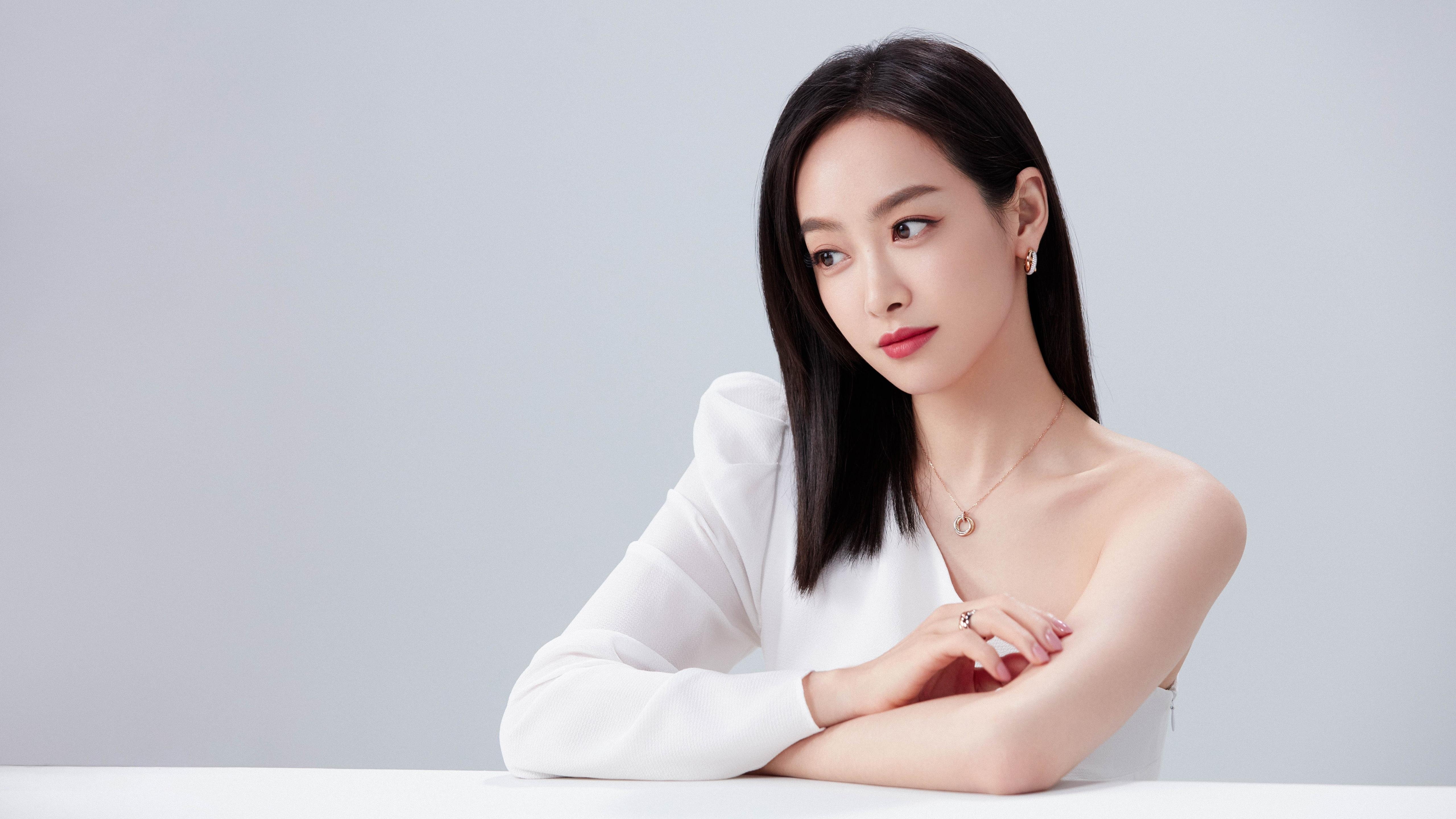 奥亚尔萨瓦尔生涯之夜璀璨夺目，伊拉克末节爆发力克尼日利亚