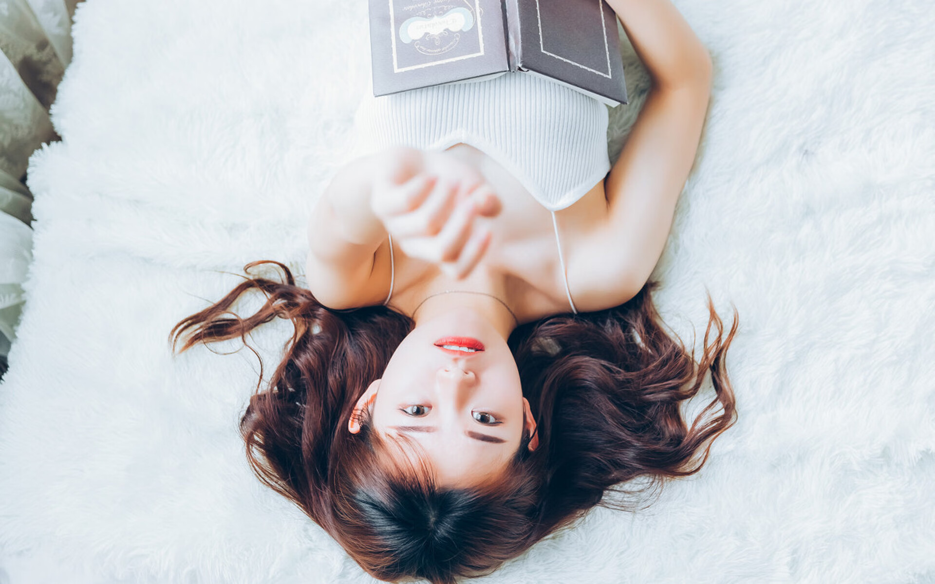 逆鳞与重生，当强压成为涅槃的薪火